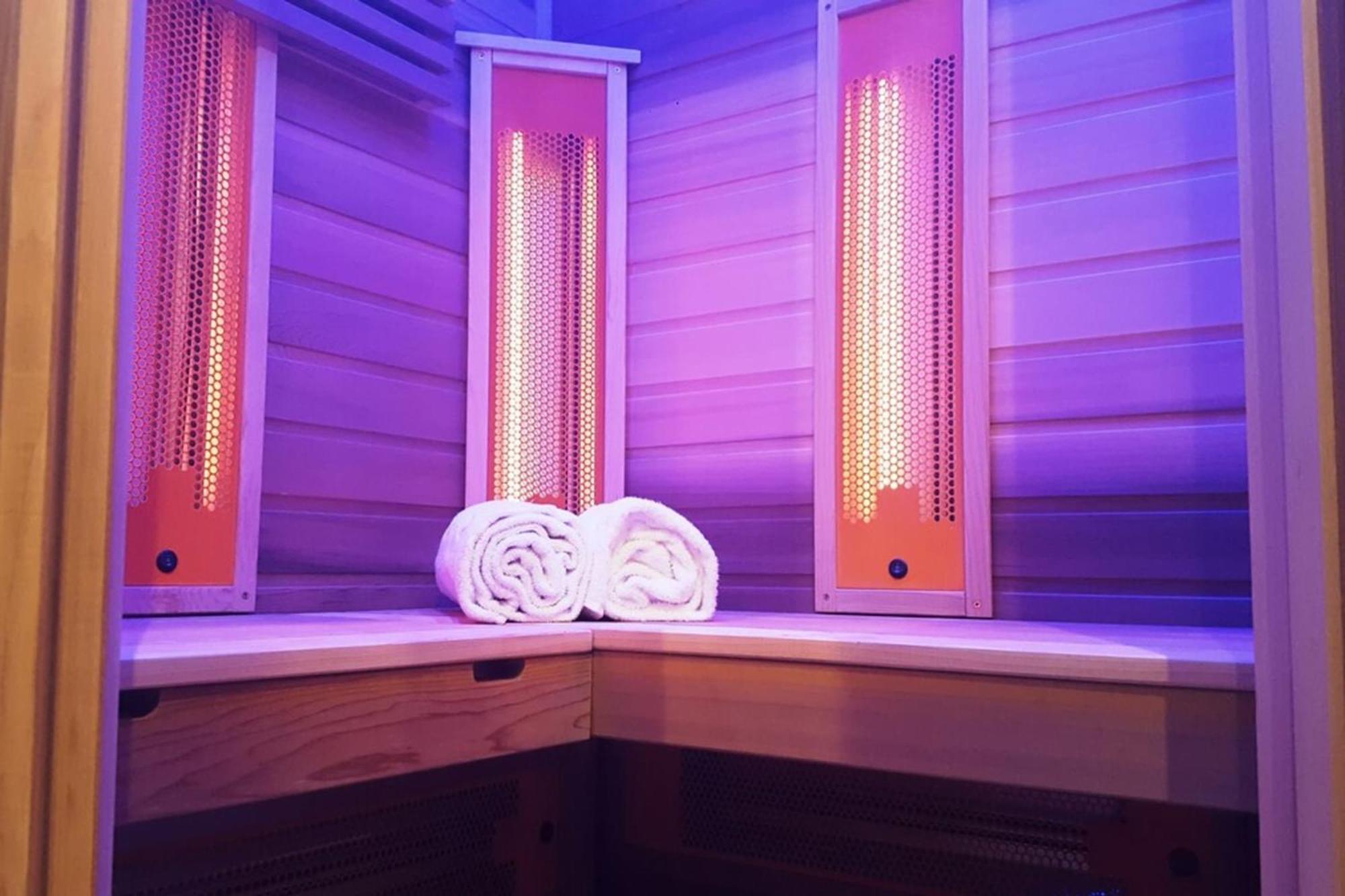 L'Eau Vive Jacuzzi Et Sauna En Vieille Ville 5 Annecy Exterior foto